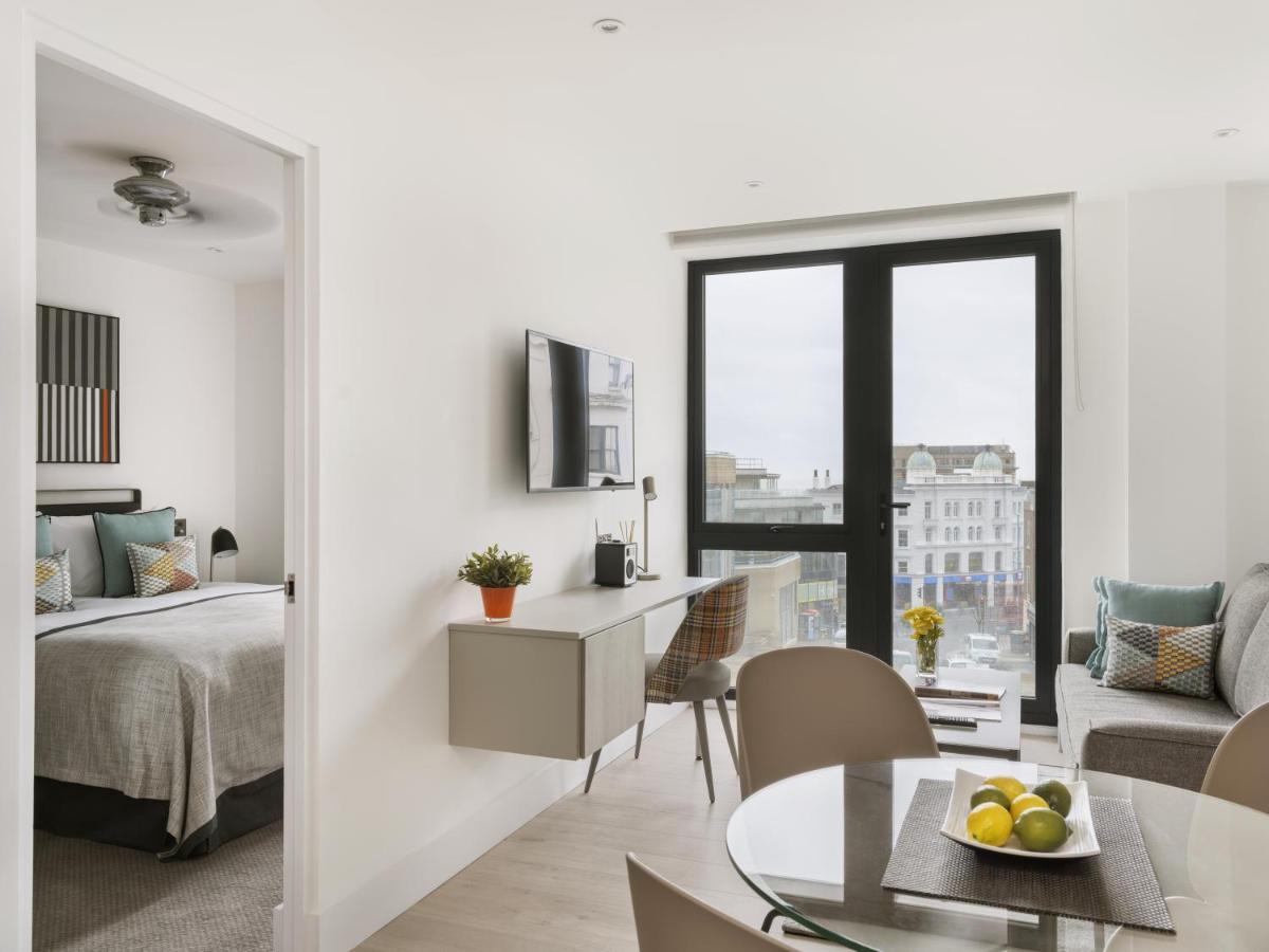 Q Square By Supercity Aparthotels Brighton Екстериор снимка