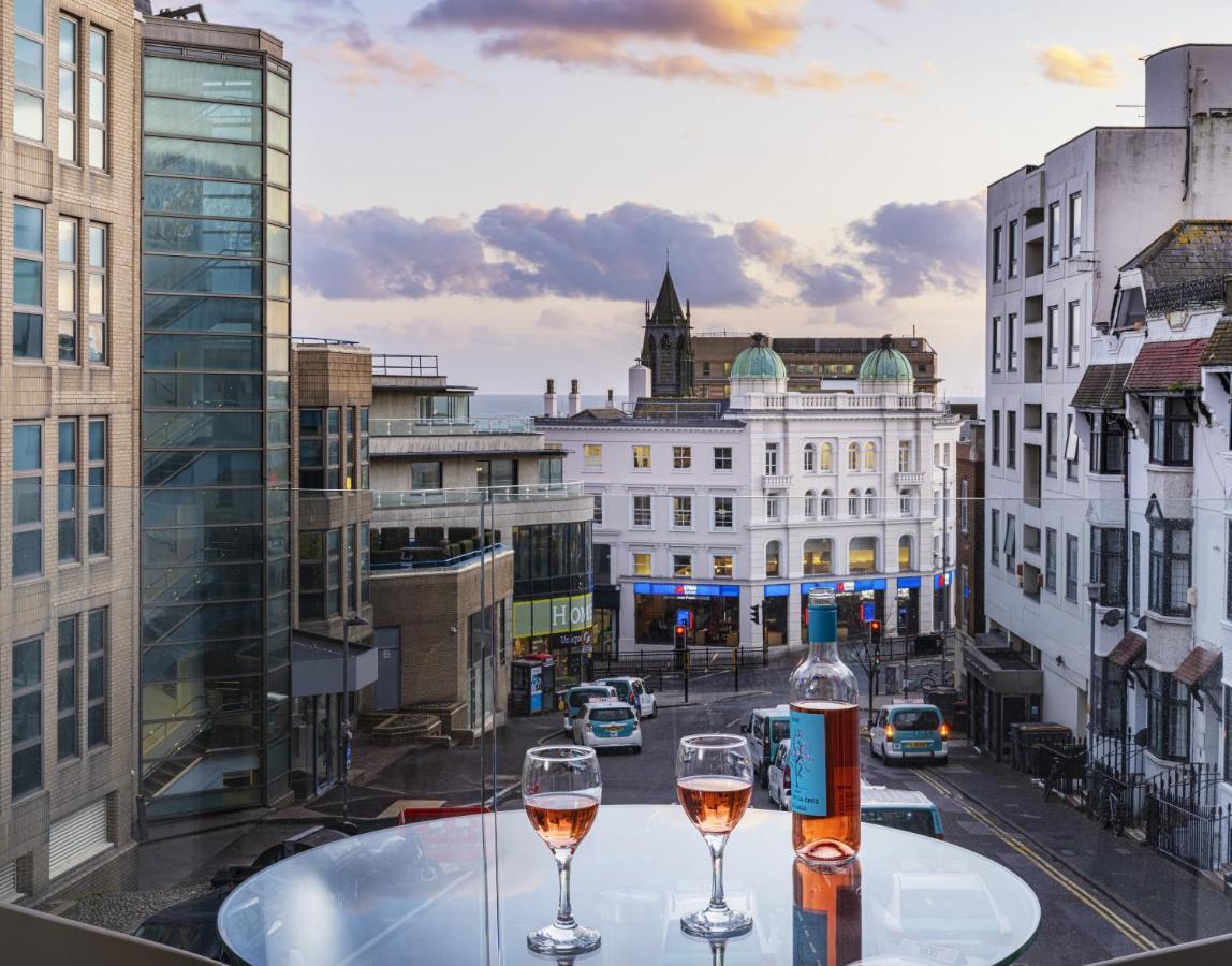 Q Square By Supercity Aparthotels Brighton Екстериор снимка