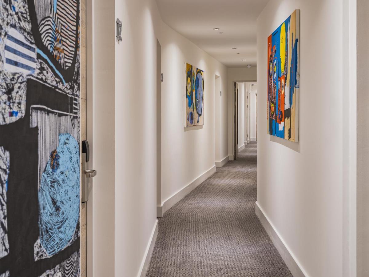Q Square By Supercity Aparthotels Brighton Екстериор снимка